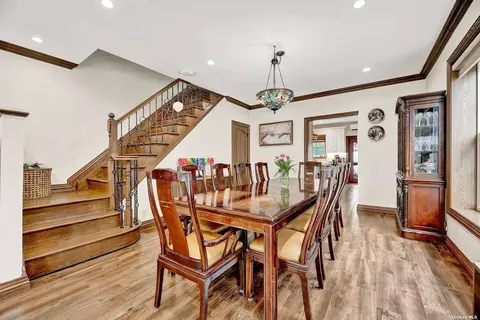 29 94th St, Brooklyn, NY 11209