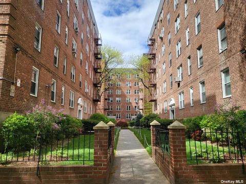 144-35 Sanford Ave #5E, Flushing, NY 11355