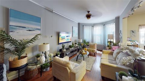 61-27 Palmetto St, Ridgewood, NY 11385