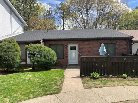 269 Birchwood Rd #269, Medford, NY 11763