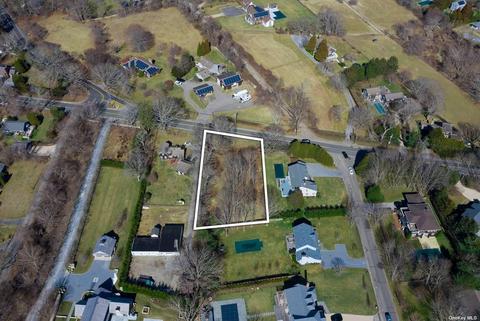 143 Cedar St, East Hampton, NY 11937