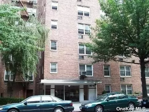 143-43 41 Ave #3E, Flushing, NY 11355