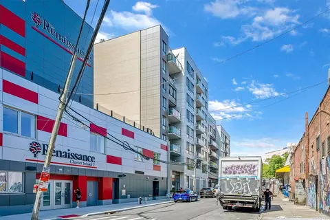 45-16 83rd #E4A, Elmhurst, NY 11373