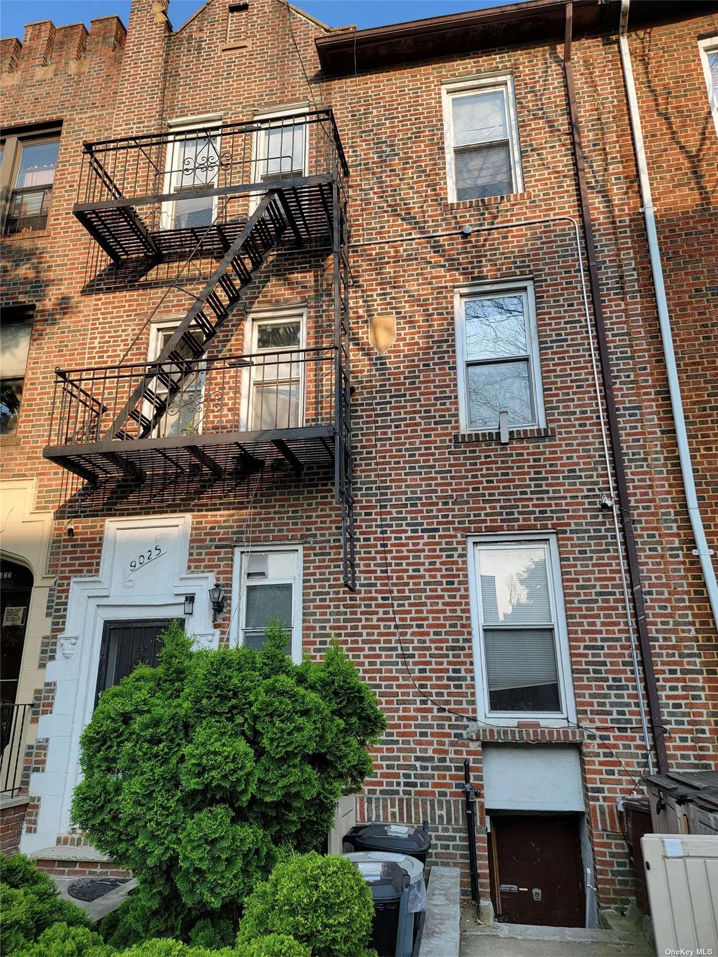 9025 Fort Hamilton Pkwy