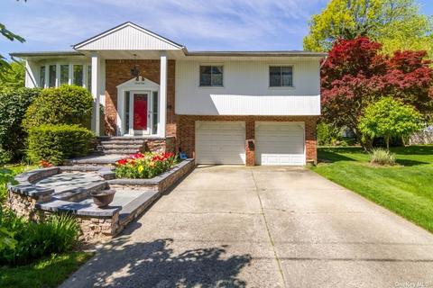 21 Dunhill Rd, Manhasset Hills, NY 11040