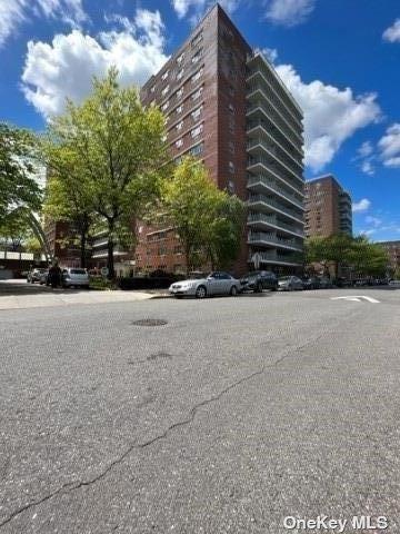 52-30 39th Dr #5F, Woodside, NY 11377