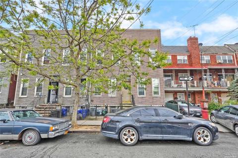 95-02 43rd Ave, Elmhurst, NY 11373