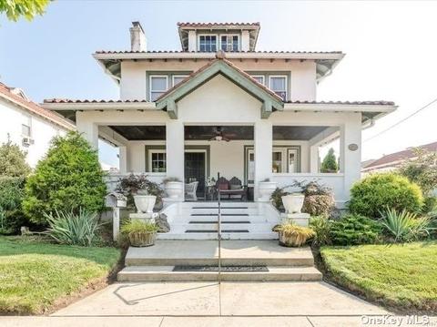 66 W Olive St, Long Beach, NY 11561