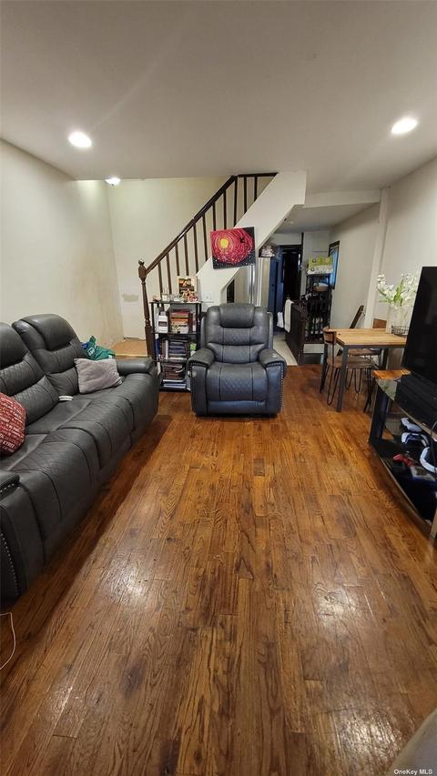 118-21 154th St, Jamaica, NY 11434