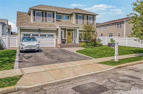 2745 Maple Ave, North Bellmore, NY 11710