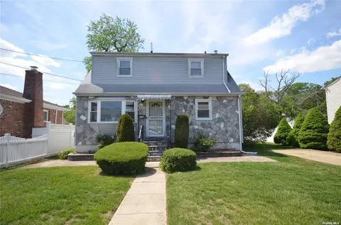 970 Derrick Adkins Ln, West Hempstead, NY 11552