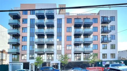 42-18 147th St #7B, Flushing, NY 11355