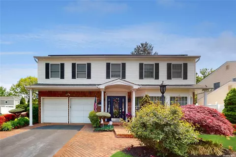 12 Elmore Pl, East Northport, NY 11731