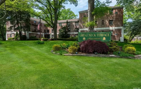 2 East Ml #3G, Great Neck, NY 11021