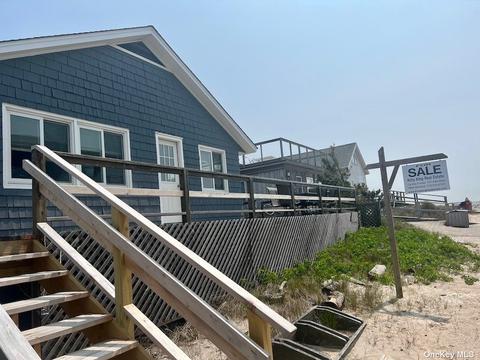 111 Oak Walk, Fair Harbor, NY 11706