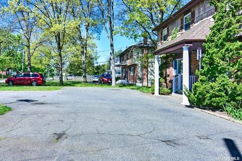 923 Church St, Bohemia, NY 11716