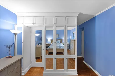 181 E 73rd St E #4G, New York, NY 10021