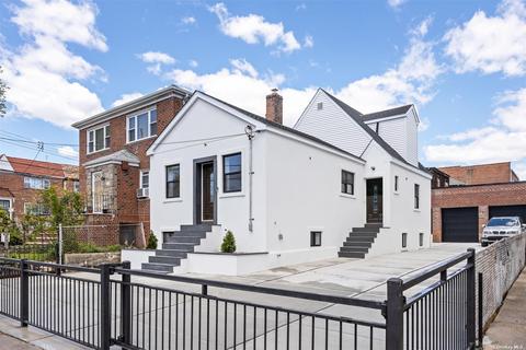 74-05 Ditmars Blvd, East Elmhurst, NY 11370