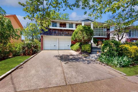 563 Island Ave, Woodmere, NY 11598