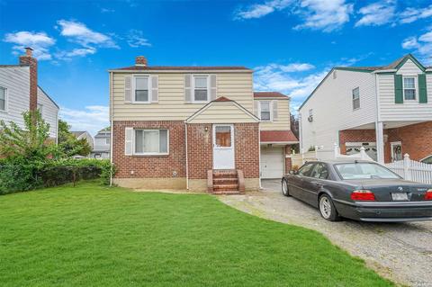 184 Fallon Ave, Elmont, NY 11003