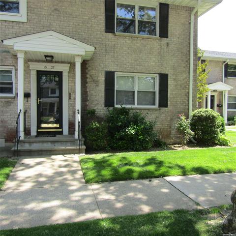 81-27 Langdale St #213A, New Hyde Park, NY 11040