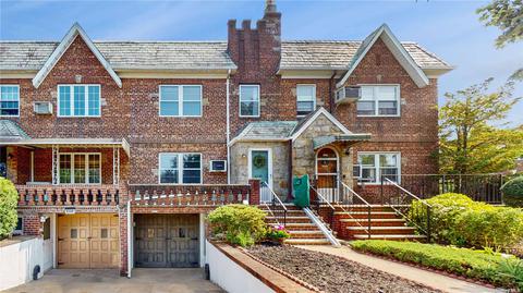 83-06 77th Ave, Glendale, NY 11385