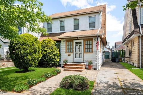 89-81 Hollis Court Blvd, Queens Village, NY 11427