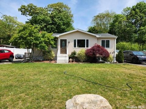 1057 Waverly Ave # a, Holtsville, NY 11742