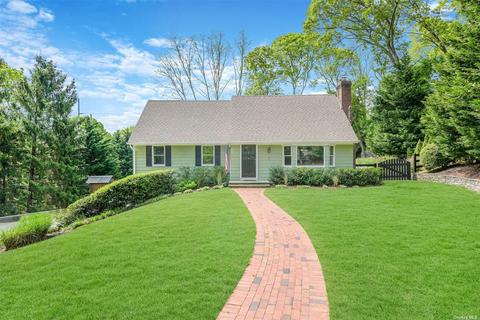 2 Leonard St, Wading River, NY 11792