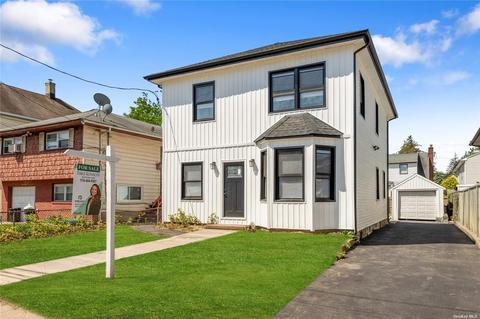 89 Kernochan Ave, Hempstead, NY 11550