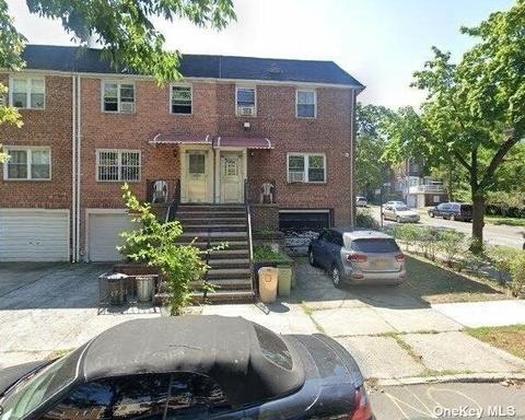 147-02 77th Rd, Flushing, NY 11367