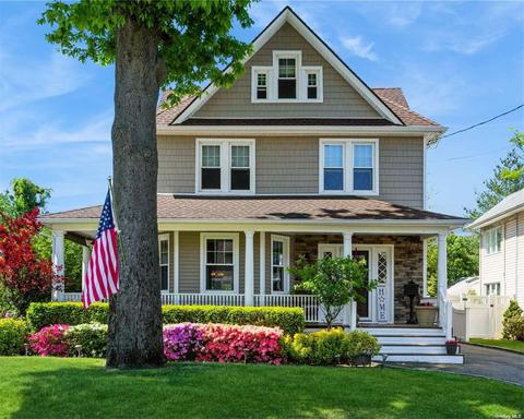34 Locust Ave, Rockville Centre, NY 11570