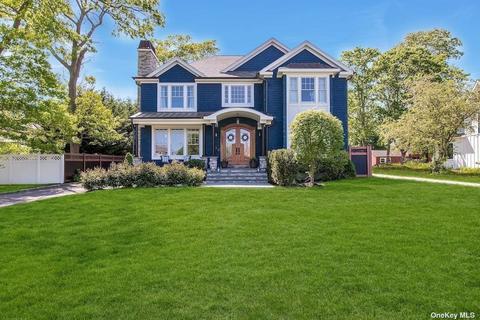 272 Gillette Ave, Bayport, NY 11705
