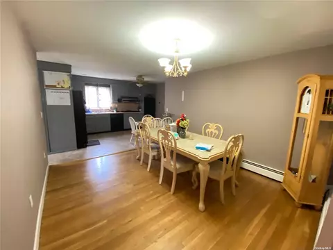 30 Red Maple Rd, Ridge, NY 11961 - Movoto