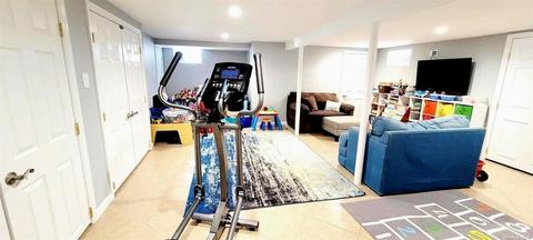 3912 Berger Ave, Bethpage, NY 11714