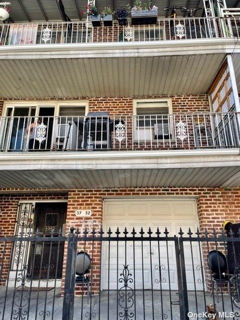 57-52 Xenia St, Corona, NY 11368