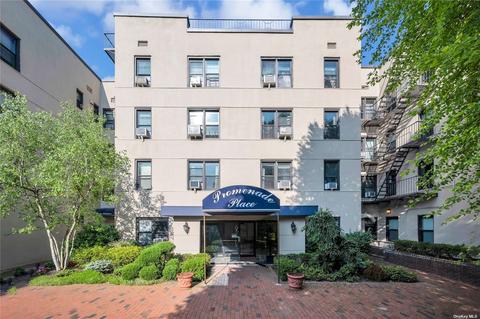 11 Wooleys Ln #1B, Great Neck, NY 11023
