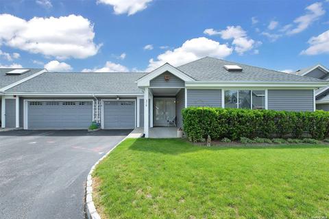 378 Quarry Pond Ct #378, Moriches, NY 11955