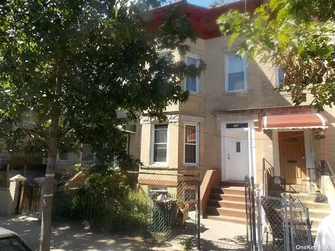 414 E 31st St, Brooklyn, NY 11226