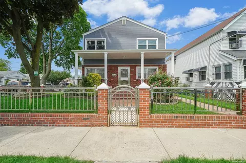 213-03 104th Ave, Queens Village, NY 11429