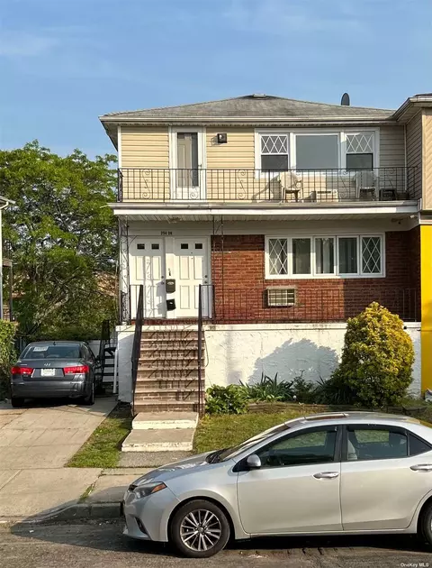 254-06 Craft Ave #2, Jamaica, NY 11422