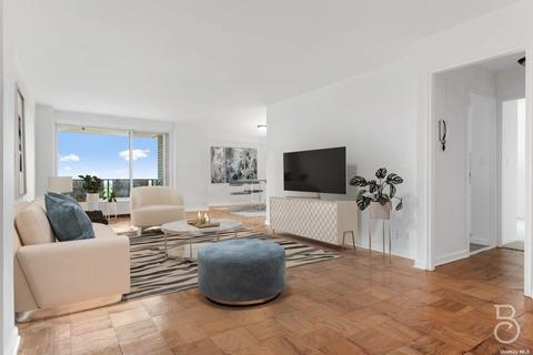 110-11 Queens Blvd #29A, Forest Hills, NY 11375