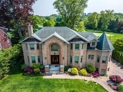 6 Wilshire Dr, Great Neck, NY 11020