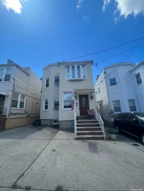 13-24 127 St, College Point, NY 11356