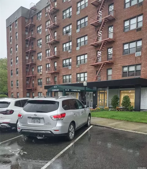 84-20 153rd Ave #5E, Lindenwood, NY 11414