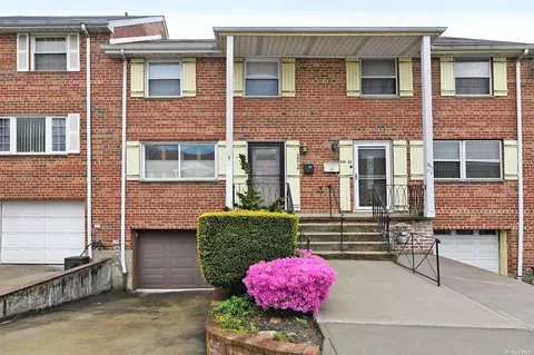 240-34 66th Ave, Flushing, NY 11362