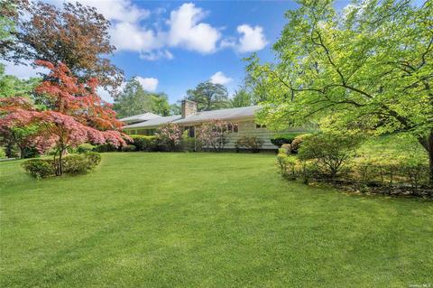 15 East Rd, Sands Point, NY 11050