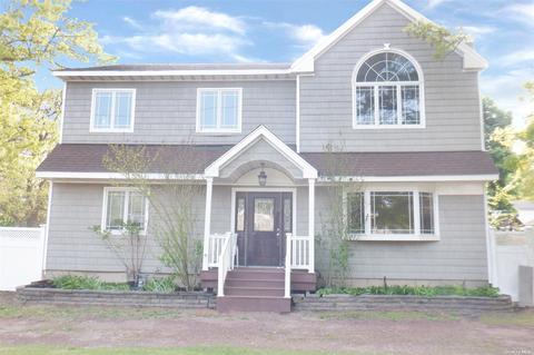 1216 Stonybrook Rd, Lake Grove, NY 11755