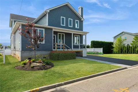 2441 Archer, Seaford, NY 11783