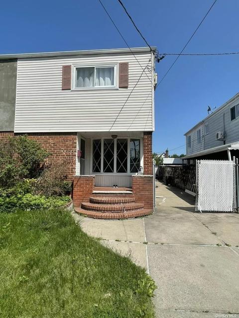 63-27 137th St, Flushing, NY 11367